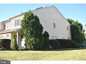 1514 Isaacs Ct Property Photo 15