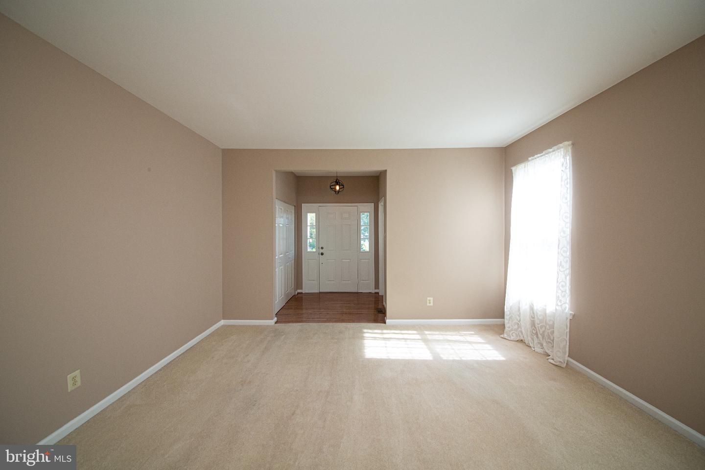 717 Queen Rd # Property Photo 3