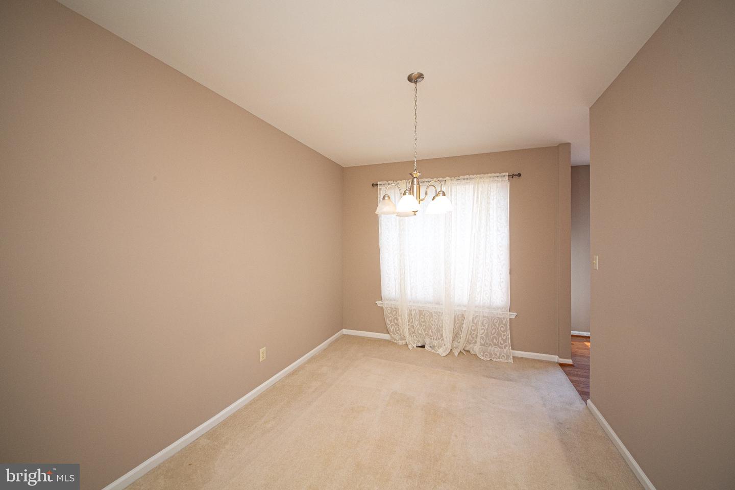 717 Queen Rd # Property Photo 6
