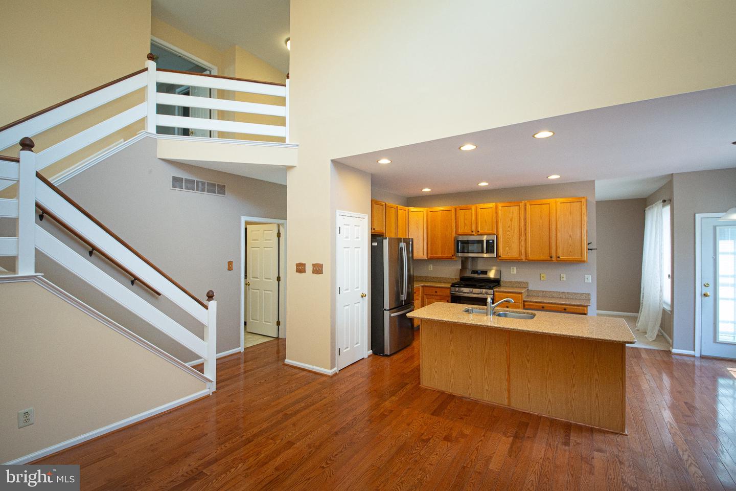 717 Queen Rd # Property Photo 12