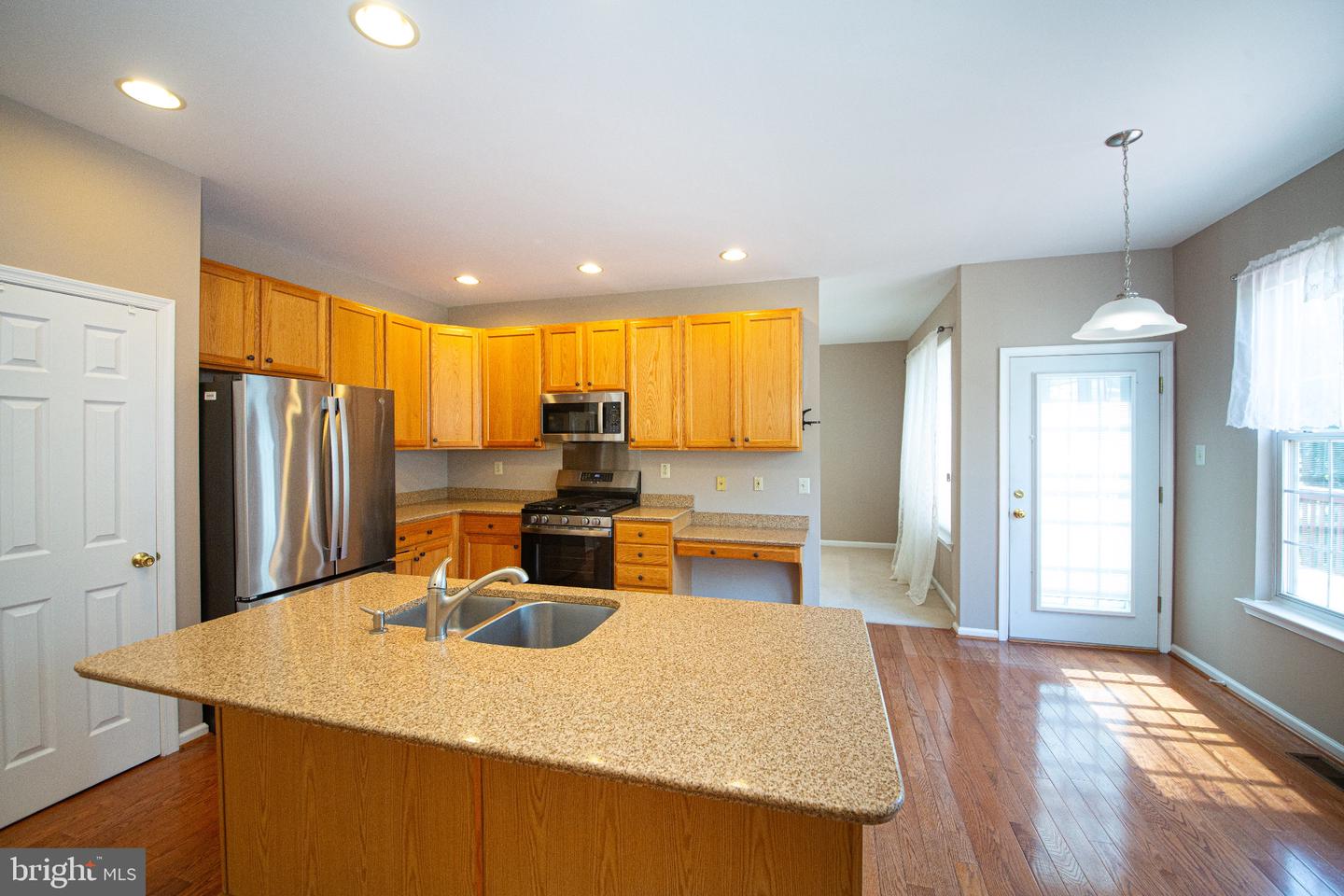 717 Queen Rd # Property Photo 13