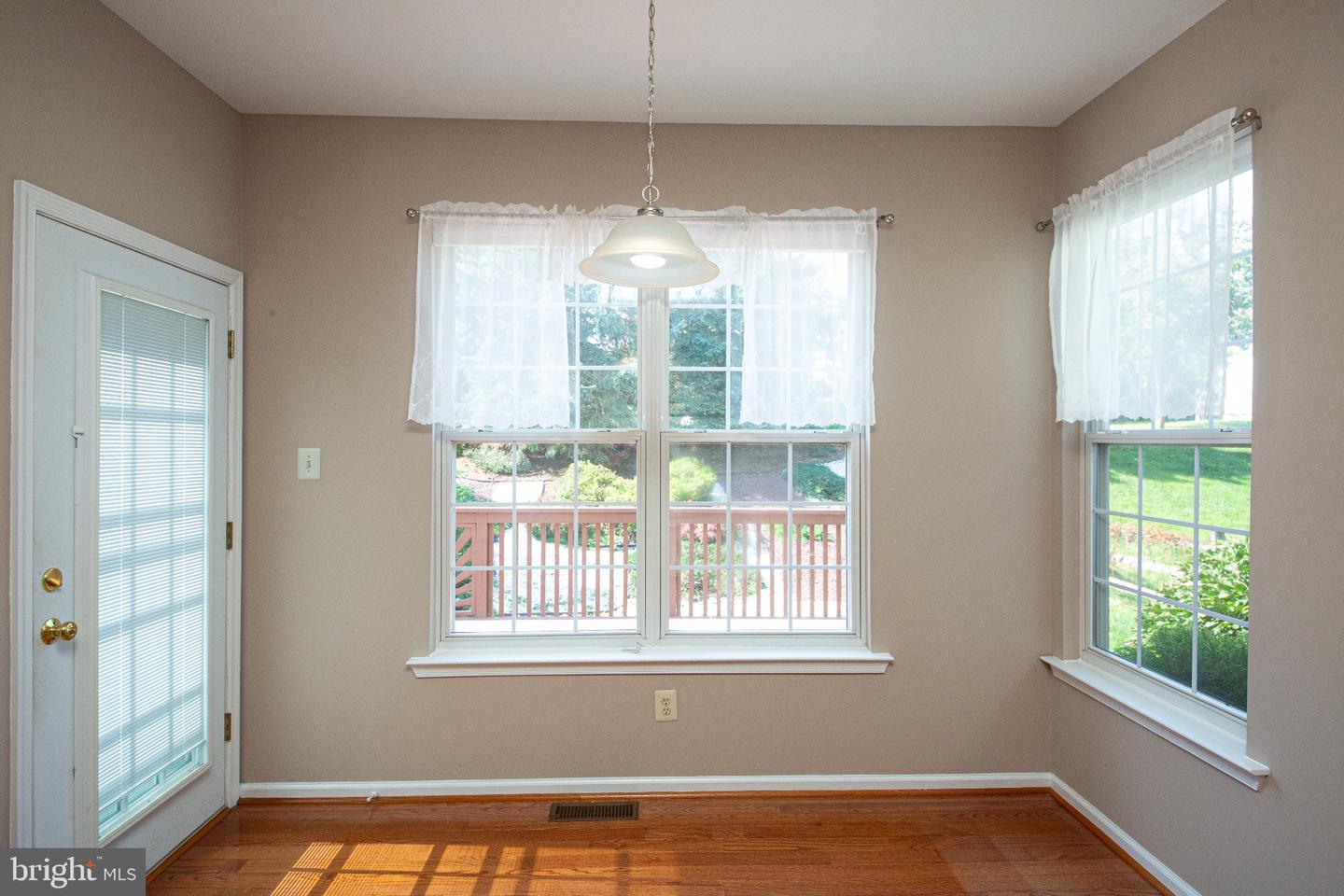 717 Queen Rd # Property Photo 15