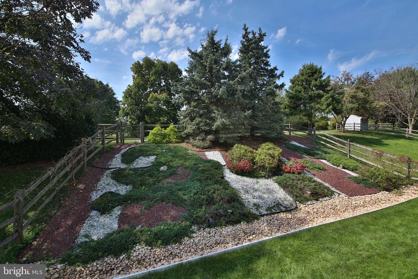 717 Queen Rd # Property Photo 31