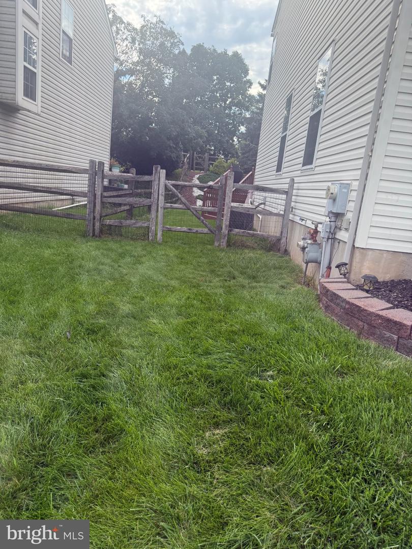 717 Queen Rd # Property Photo 38
