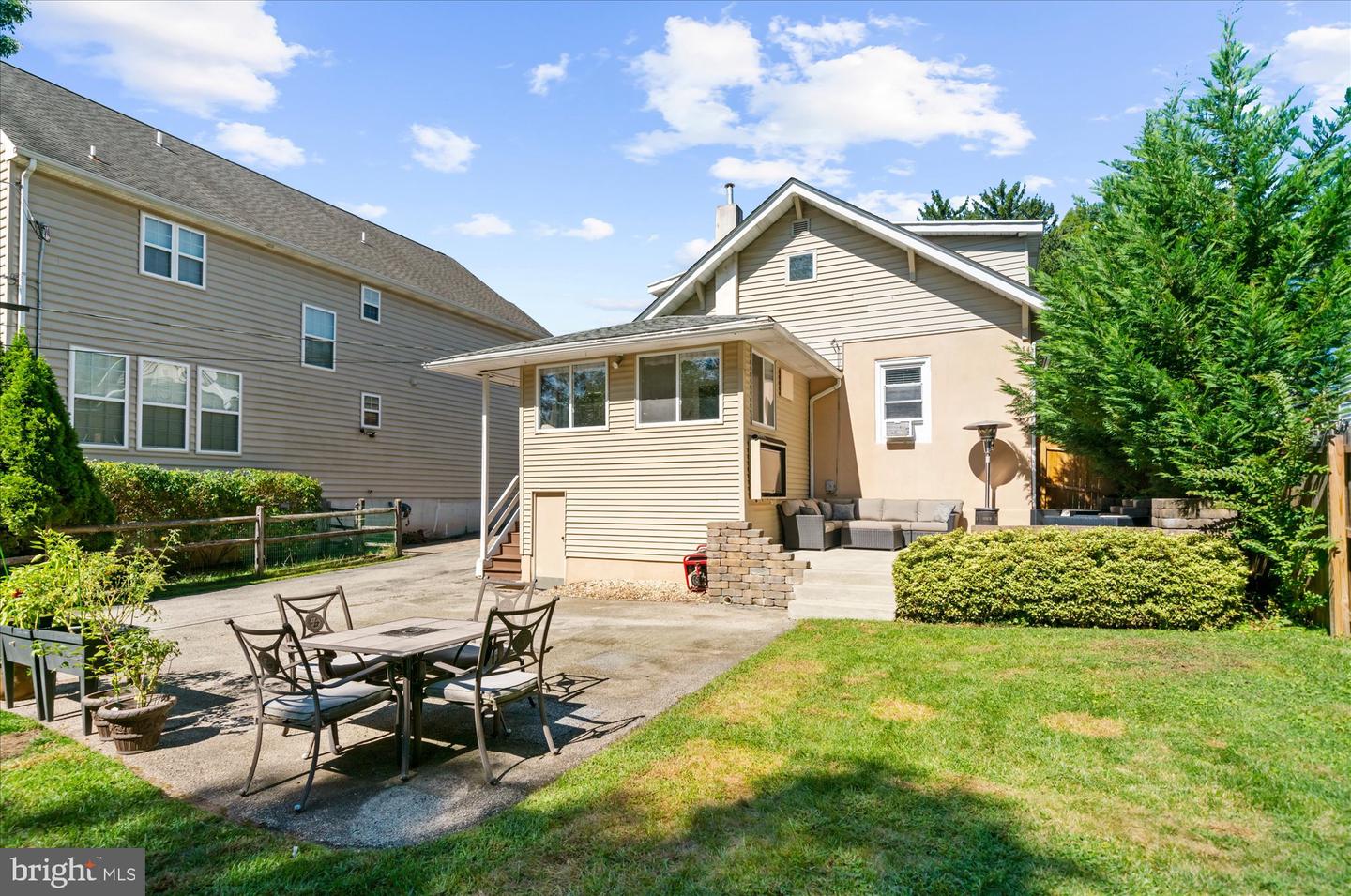 42 Evergreen Rd # Property Photo 23