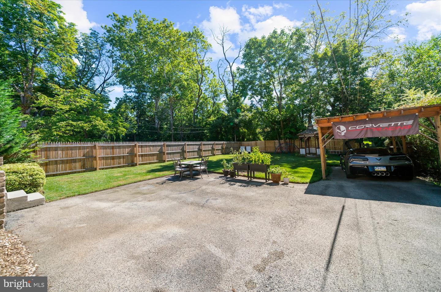 42 Evergreen Rd # Property Photo 26