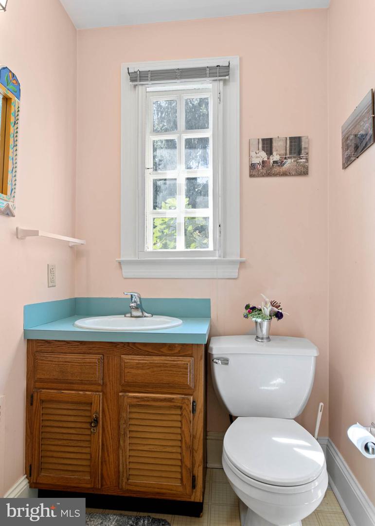 126 Edgewood Property Photo 28
