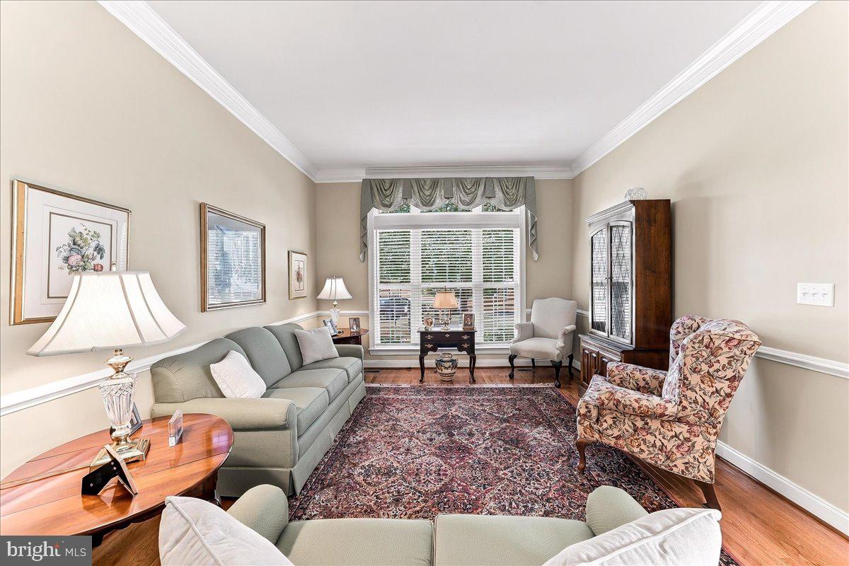 241 Hanover Rd # Property Photo 5