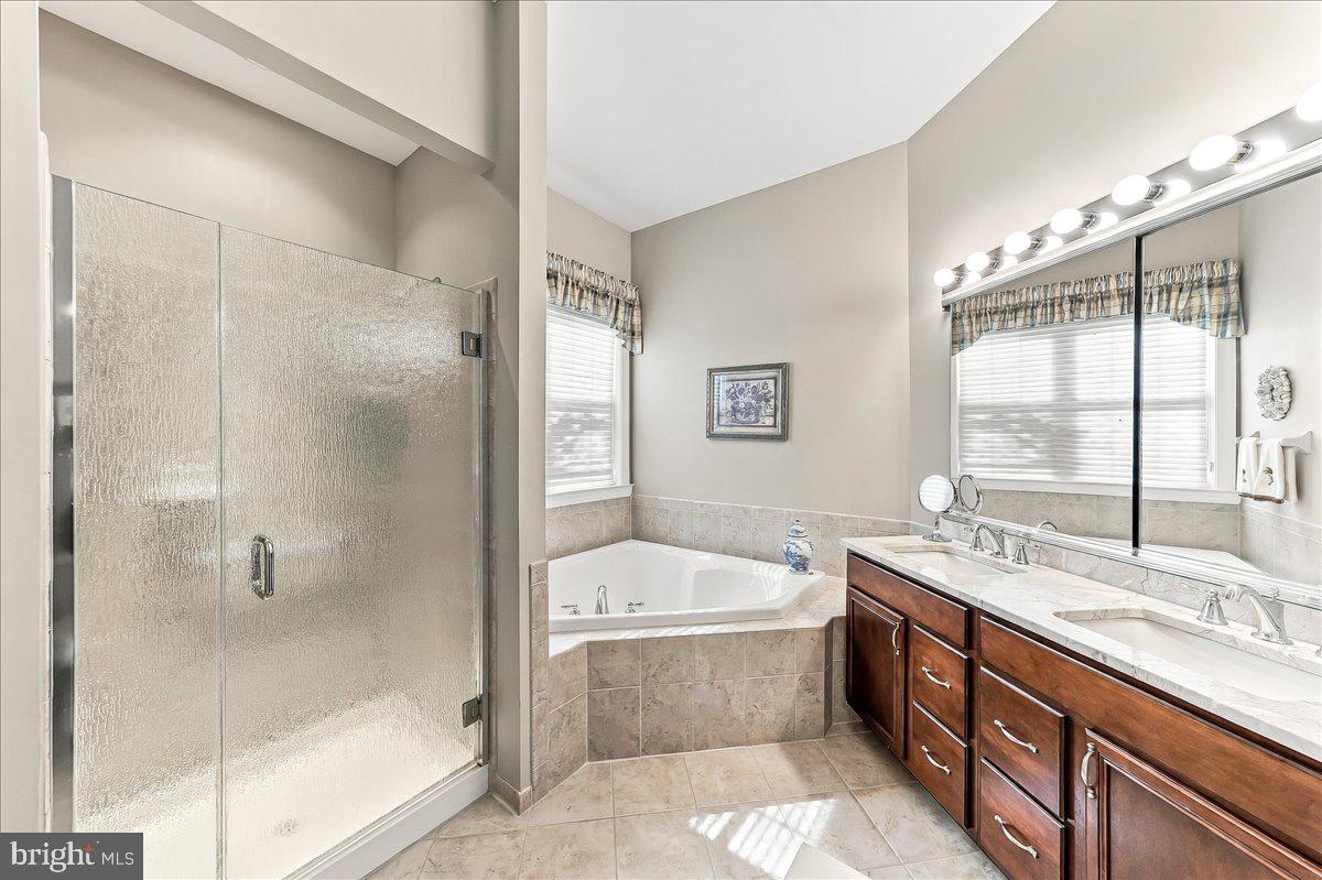 241 Hanover Rd # Property Photo 22