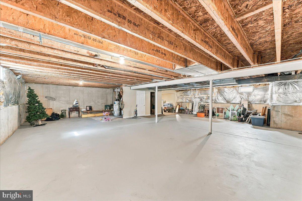 241 Hanover Rd # Property Photo 25