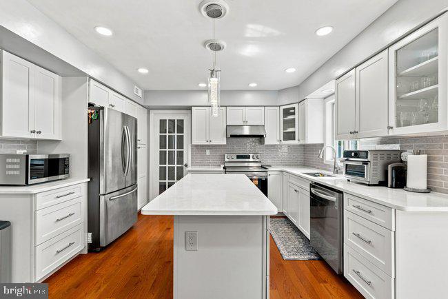 1840 Meredith Ln Property Photo 8