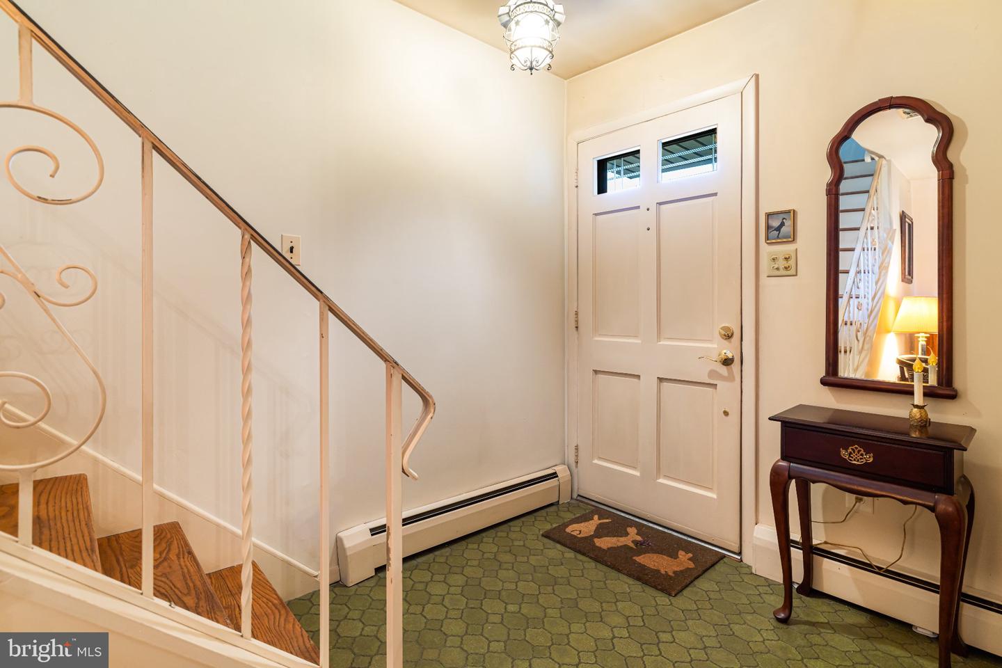 1059 Maple Ave Property Photo 4