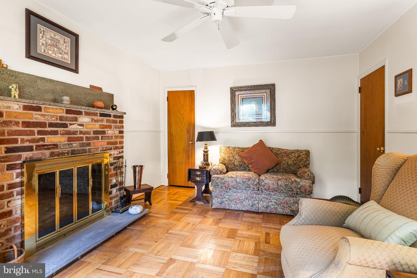 1059 Maple Ave Property Photo 18