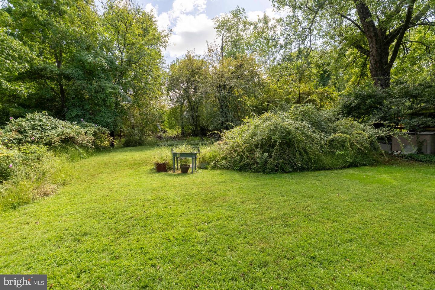 1059 Maple Ave Property Photo 27