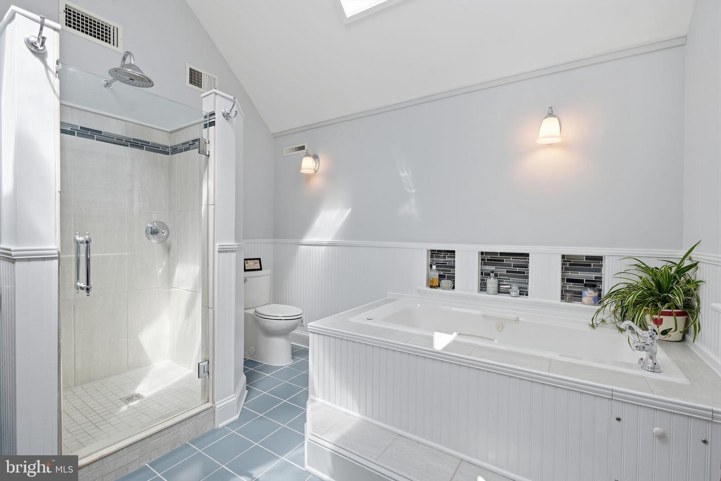 120 Heacock Ln Property Photo 32