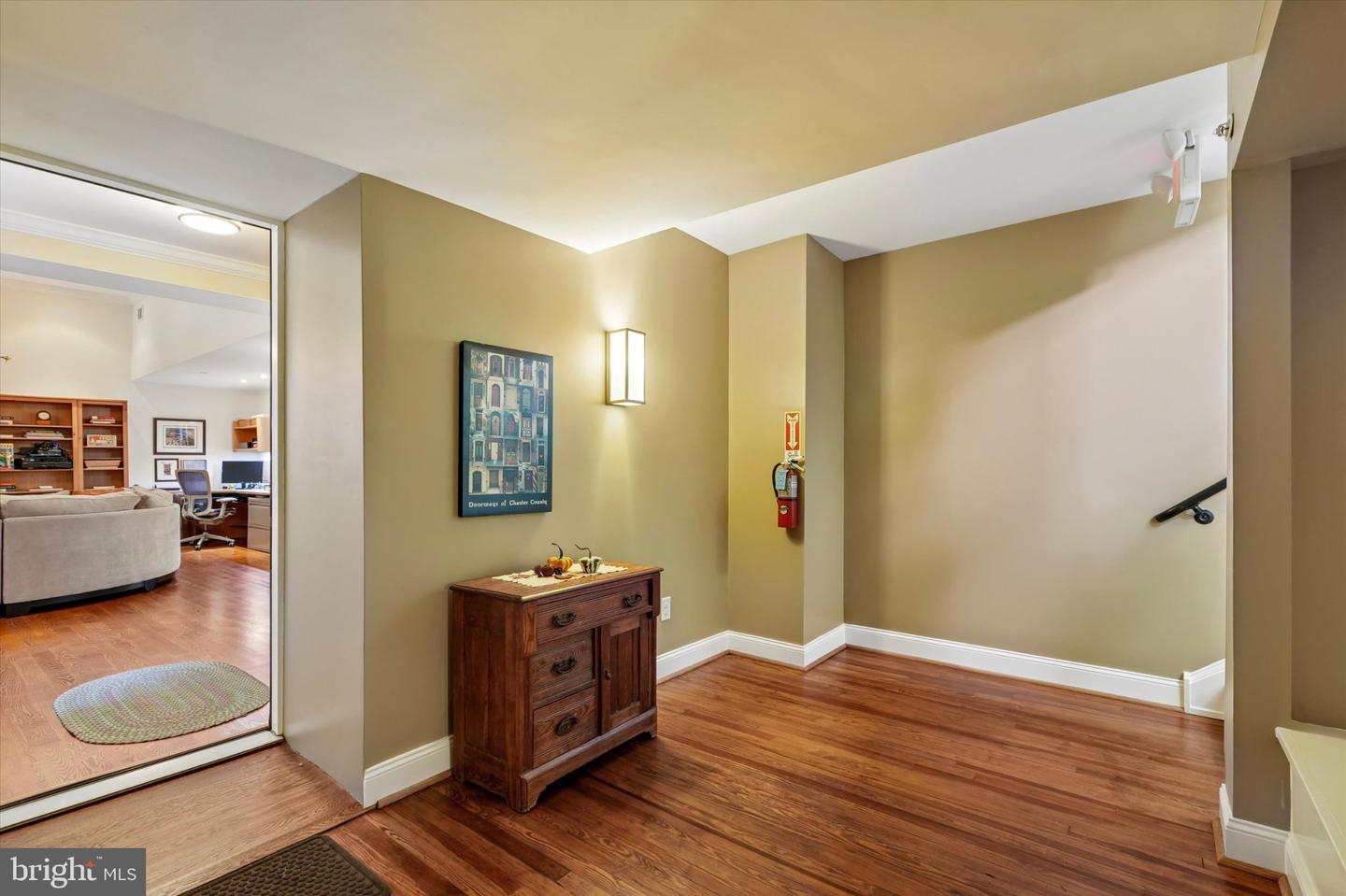200 Price #2 Property Photo 4