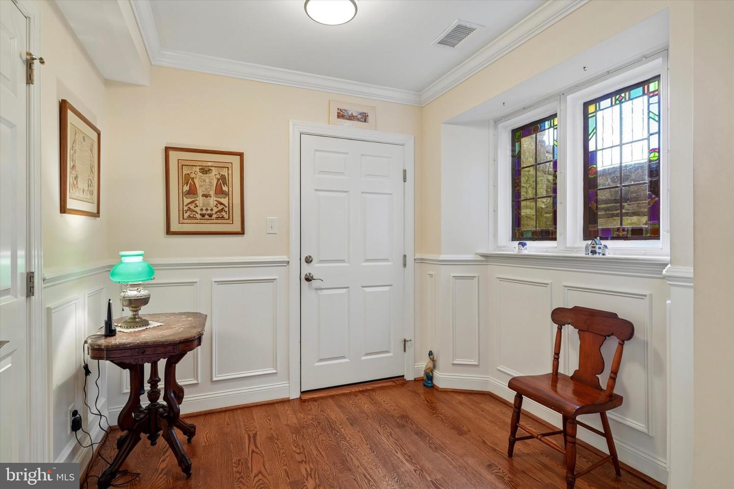 200 Price #2 Property Photo 5