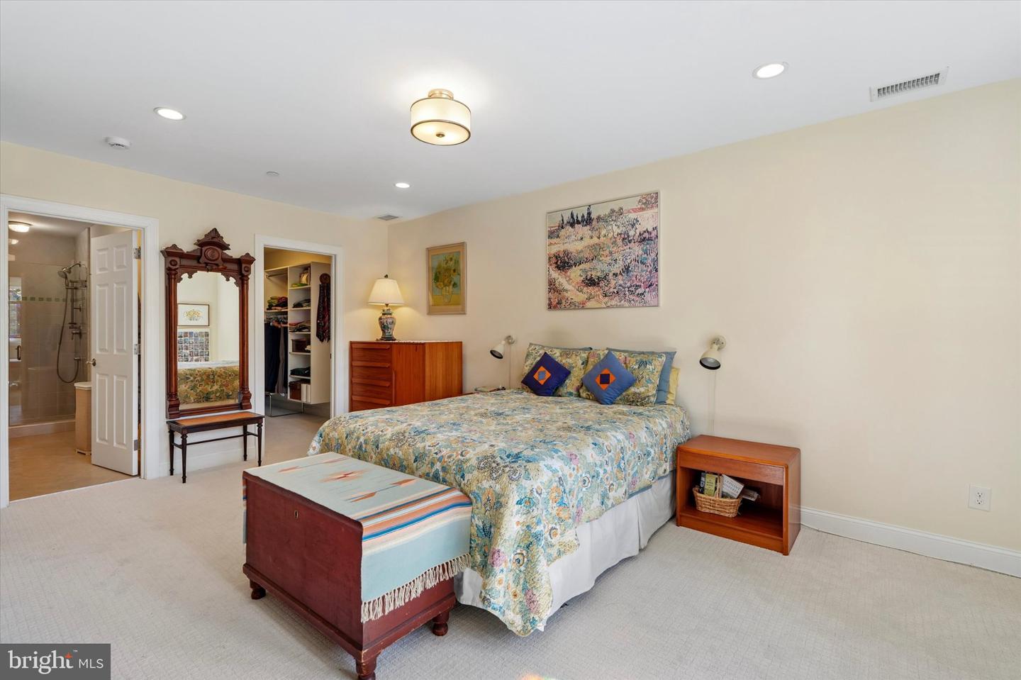 200 Price #2 Property Photo 24