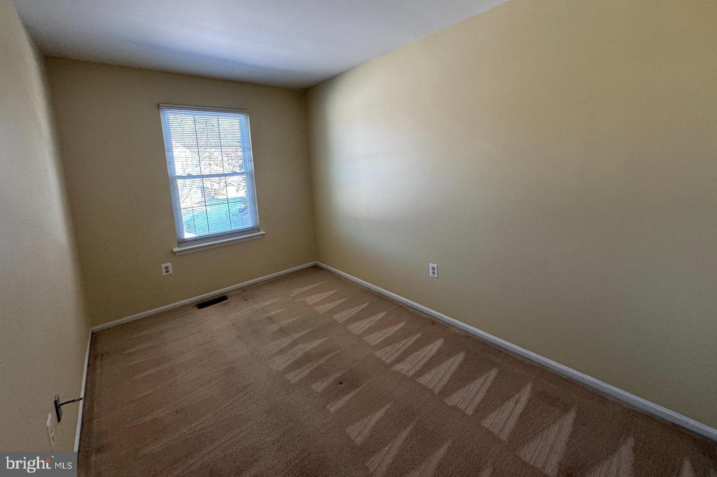802 Seminole Gdns Property Photo 16
