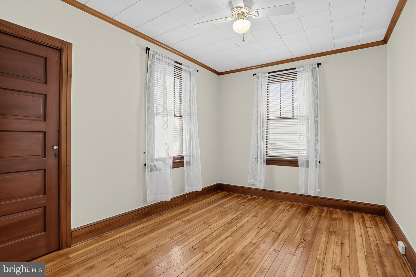 2429 Brookdale Ave Property Photo 27
