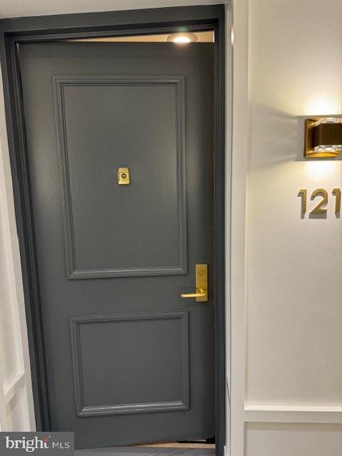 1637 Oakwood Dr #s121 Property Photo 2