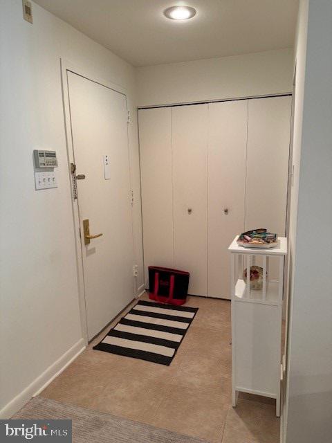 1637 Oakwood Dr #s121 Property Photo 3