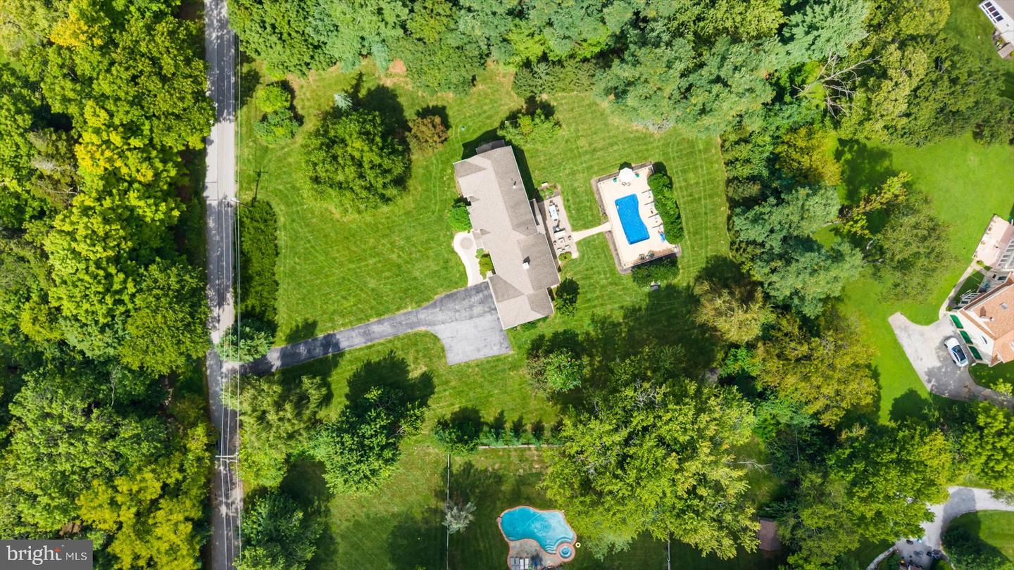 280 County Line Rd Property Photo 46