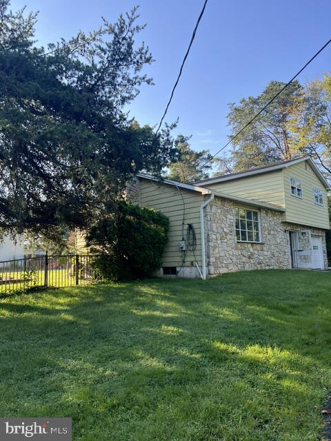 401 Lower State Rd # Property Photo 2