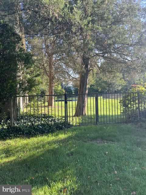401 Lower State Rd # Property Photo 8