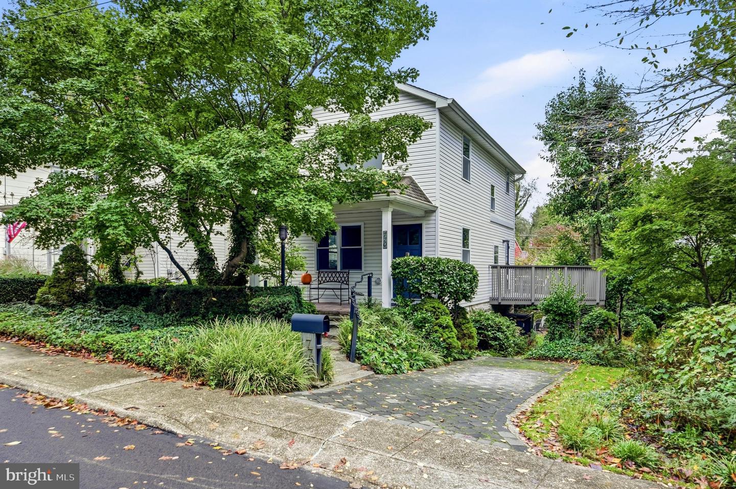 770 ROCK LN Property Photo 1
