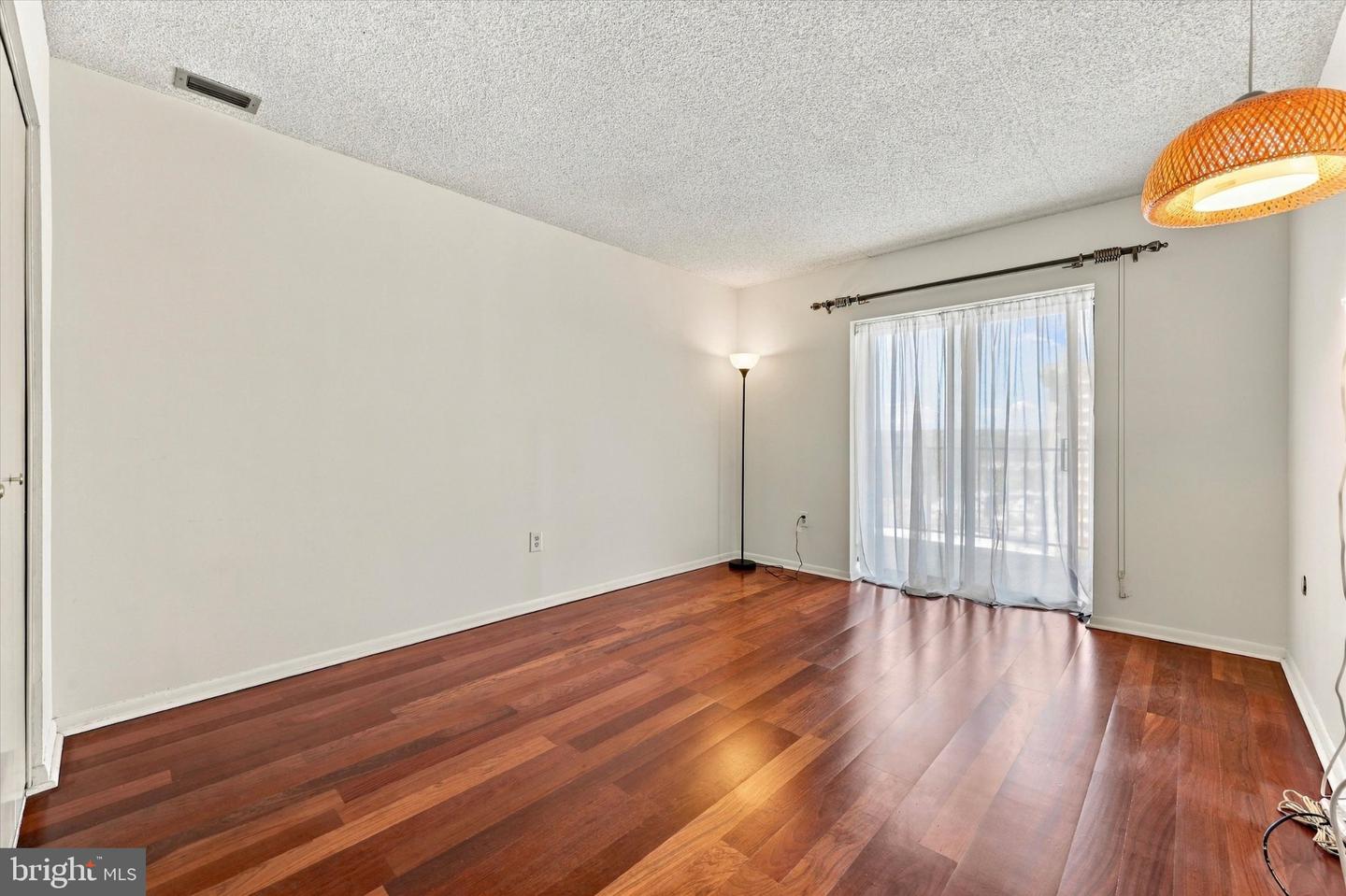 10918 Valley Forge Cir #918 Property Photo 16
