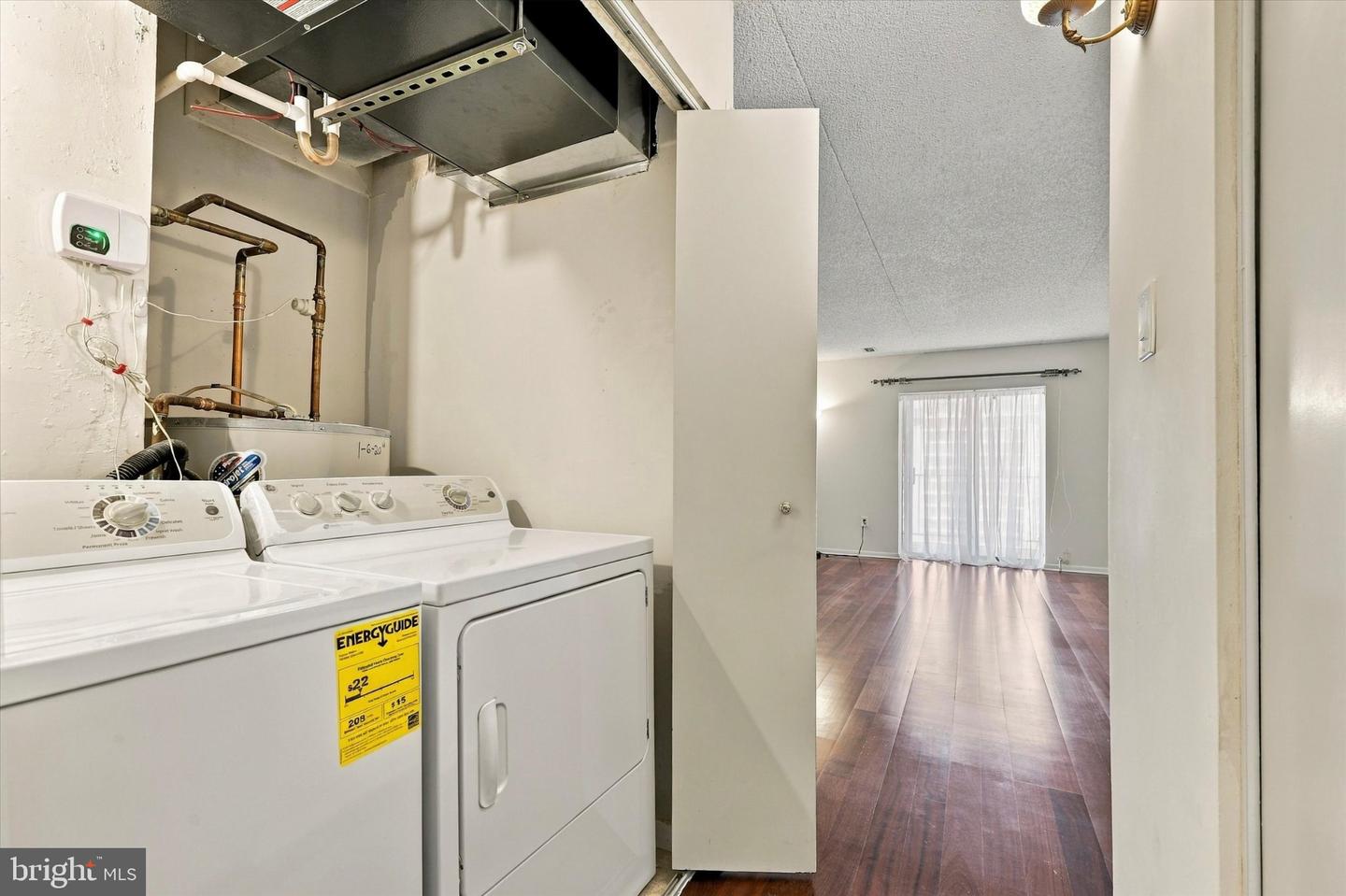 10918 Valley Forge Cir #918 Property Photo 21