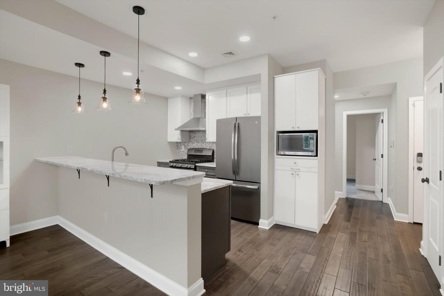 807 Spring Mill Ave #b Property Photo 10