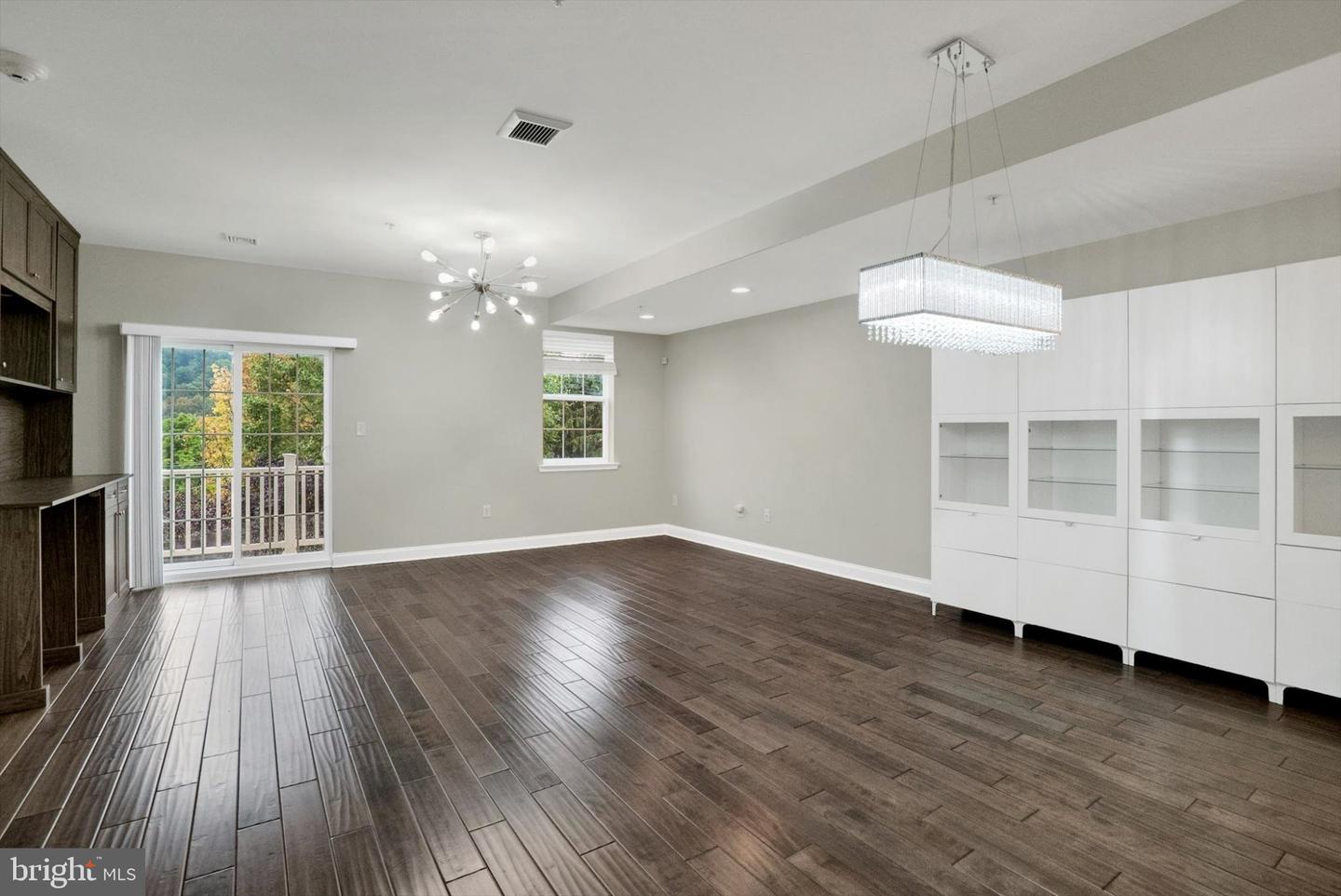 807 Spring Mill Ave #b Property Photo 14