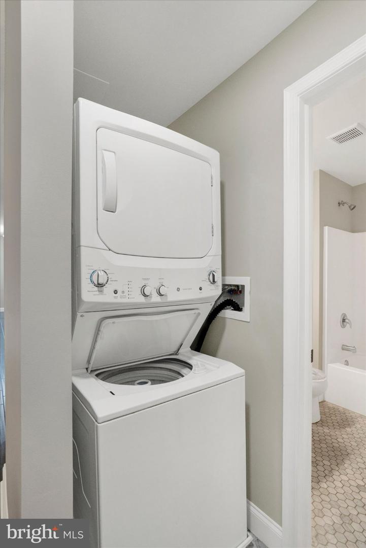807 Spring Mill Ave #b Property Photo 32