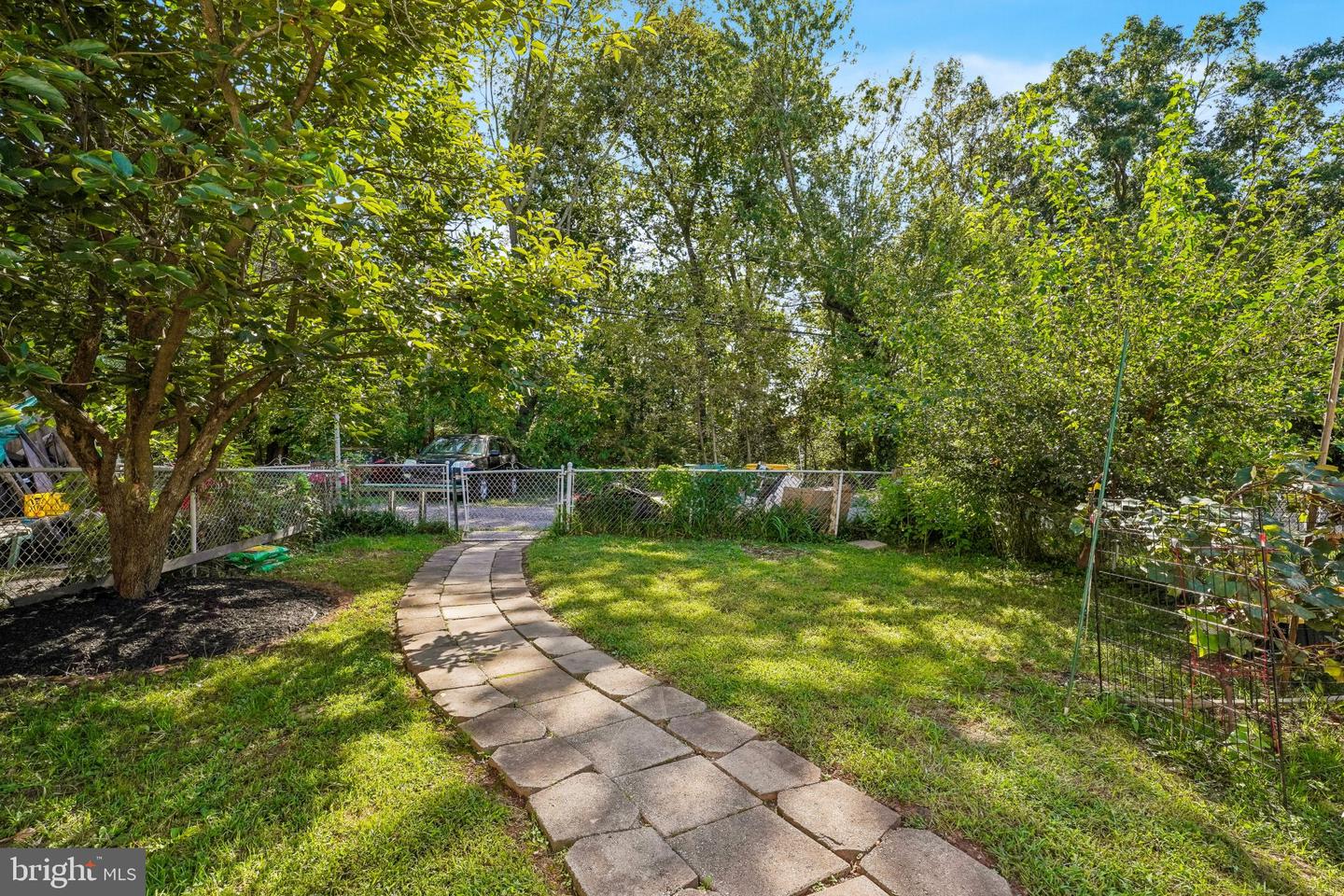 862 Wedgewood Dr # Property Photo 24