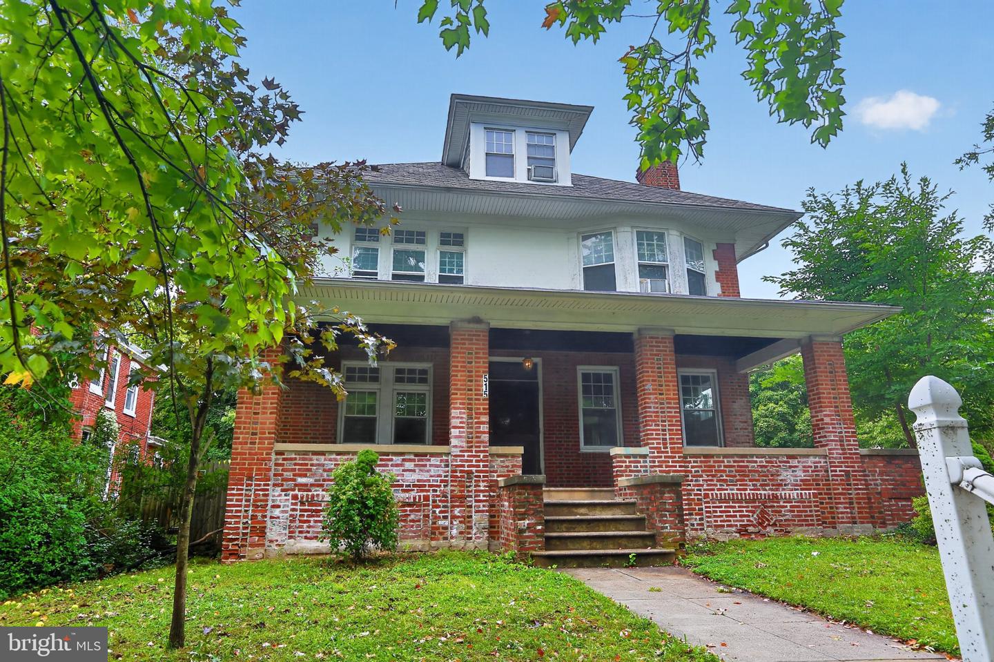 515 Hamilton St Property Photo 3