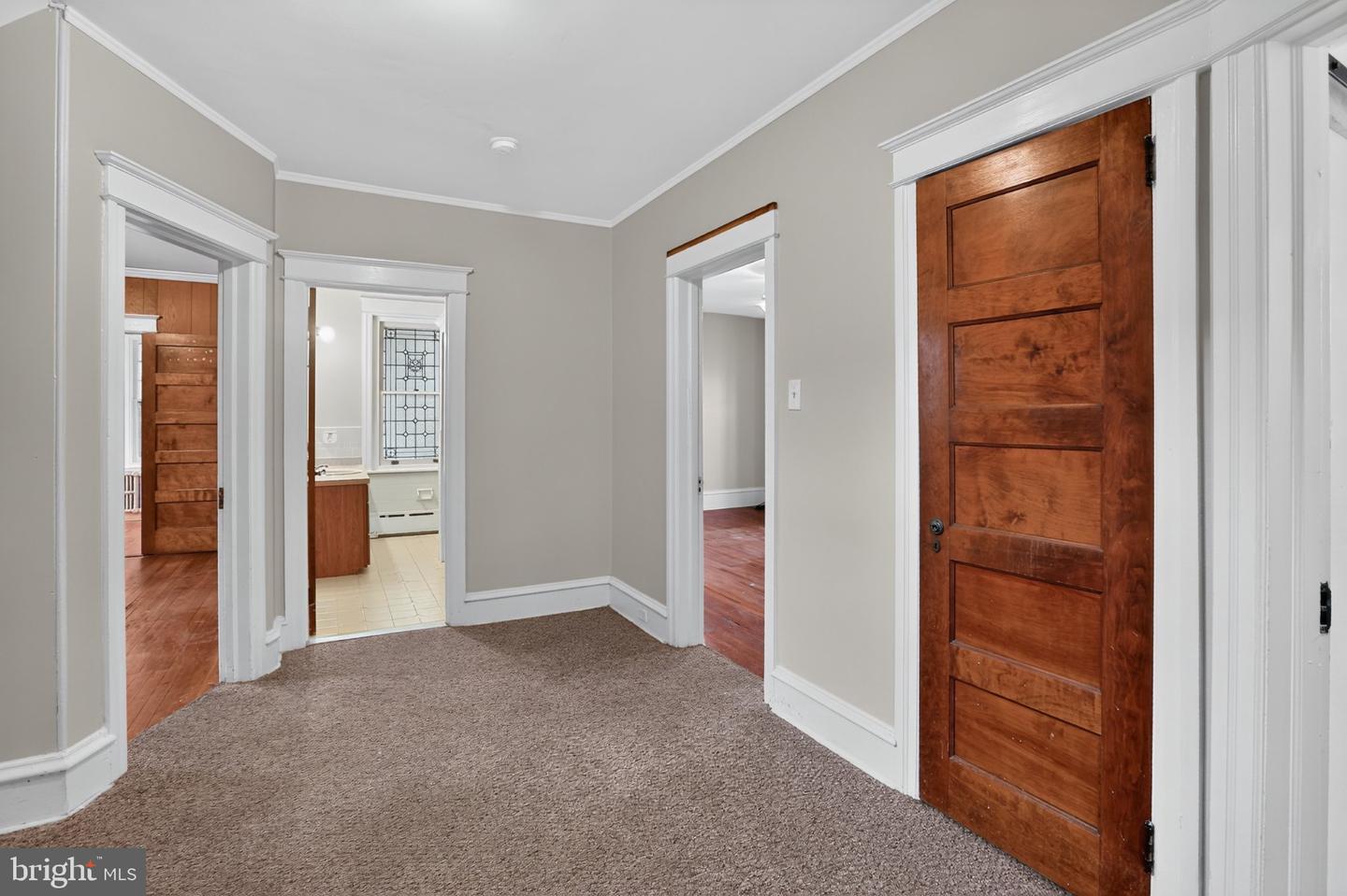 515 Hamilton St Property Photo 29