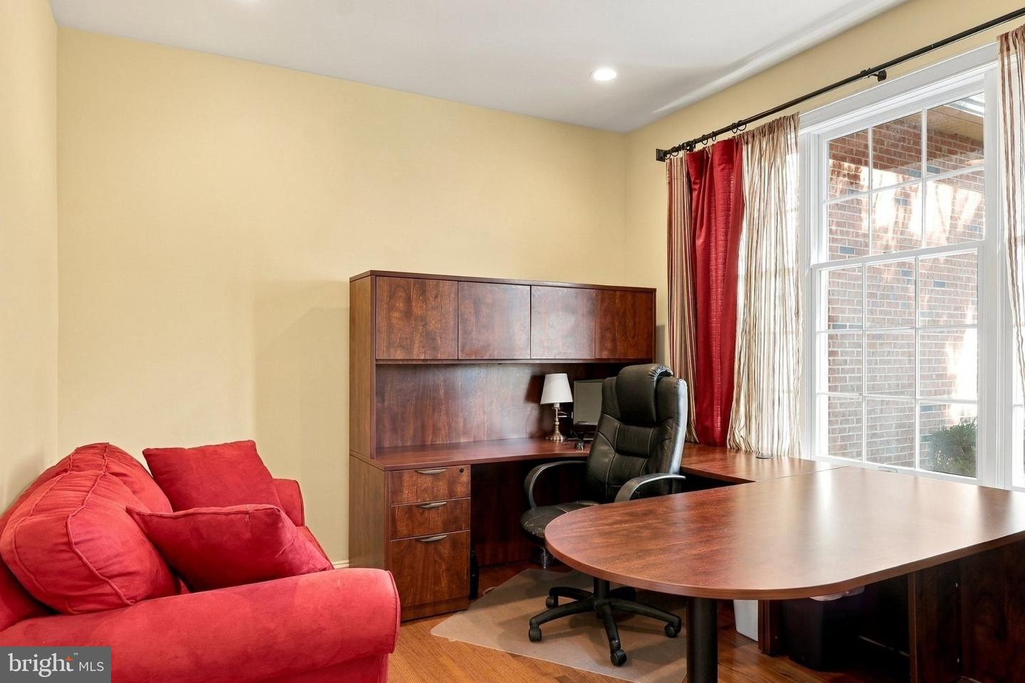 99 Salford Way Property Photo 19