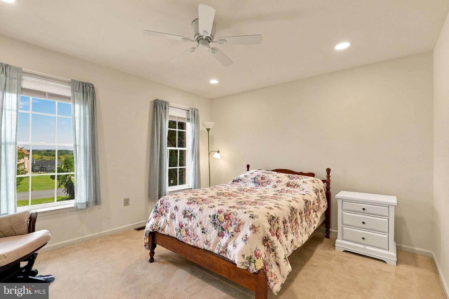 99 Salford Way Property Photo 24