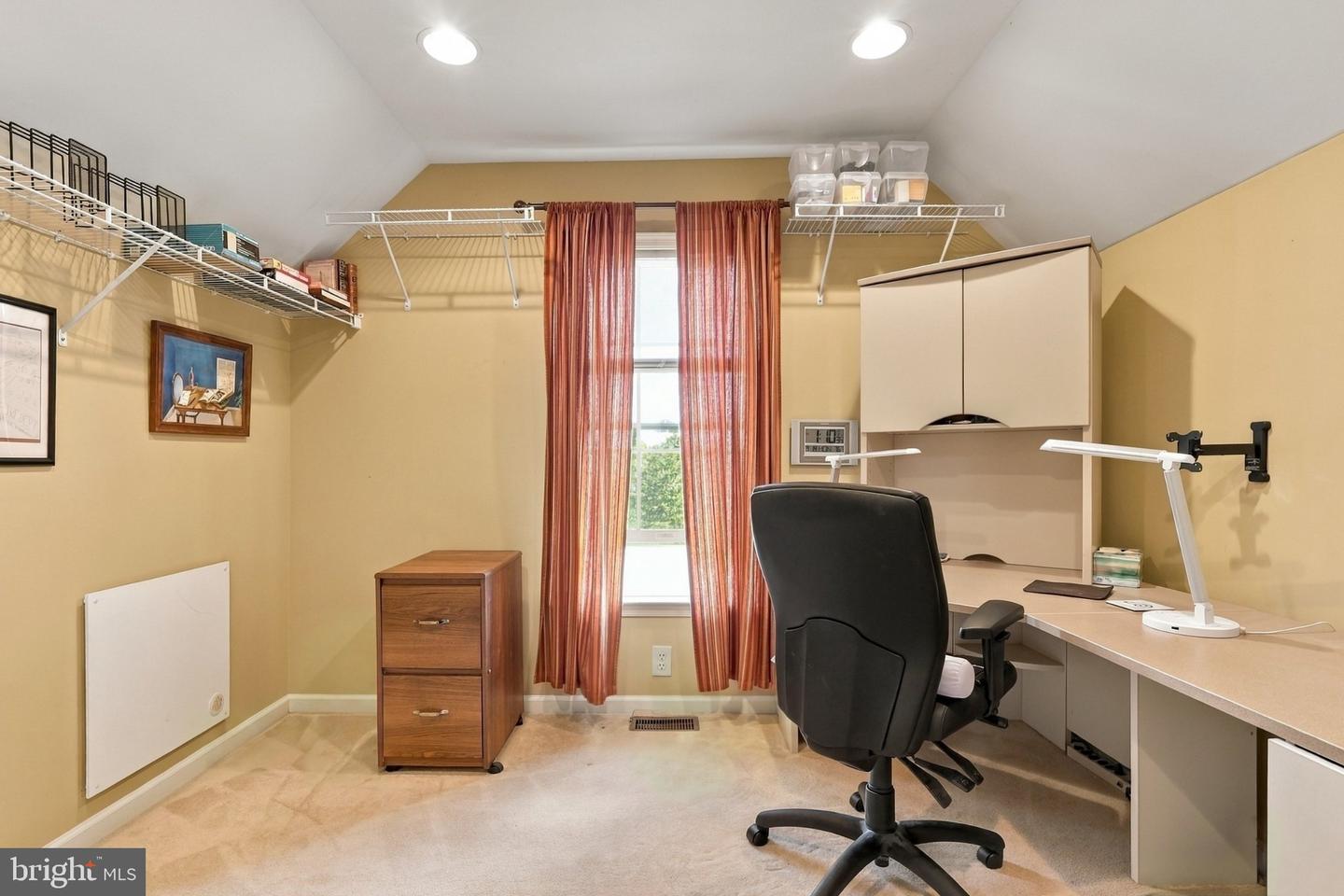 99 Salford Way Property Photo 32
