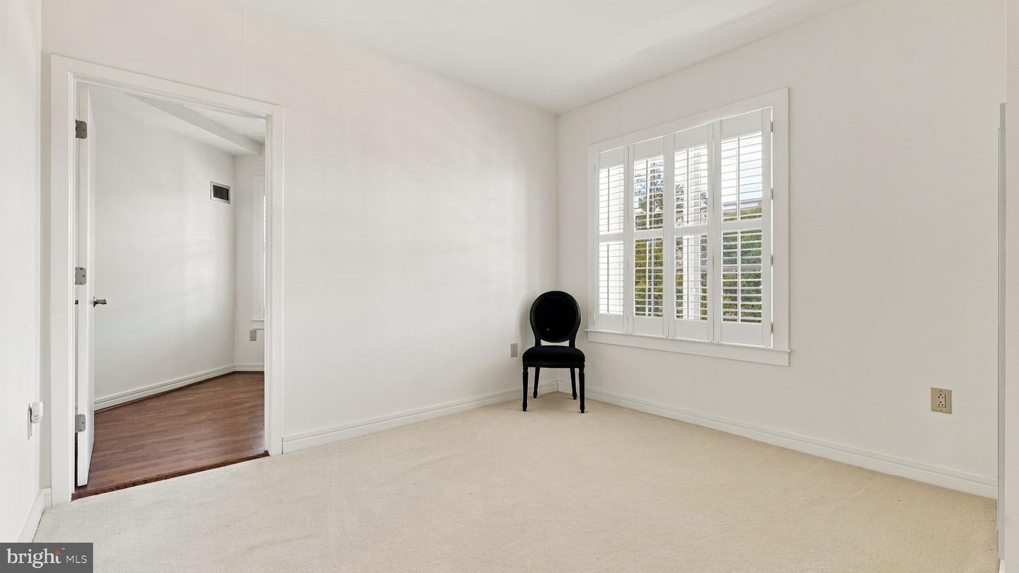 190 Presidential Blvd Blvd #713 Property Photo 31