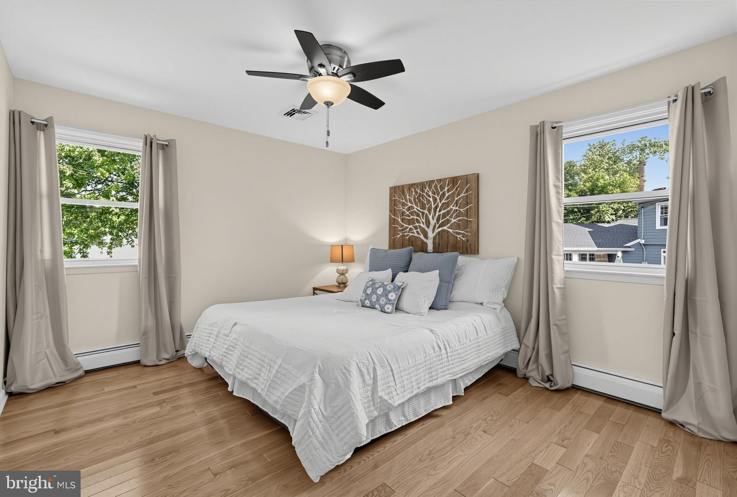 208 Oakland Pl Property Photo 14