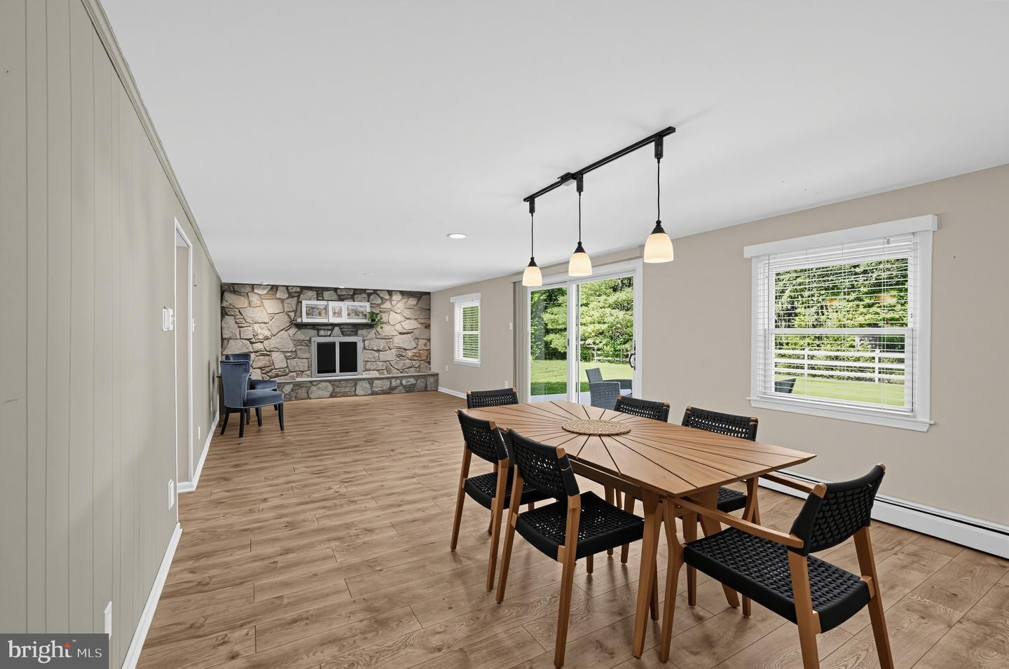 208 Oakland Pl Property Photo 19