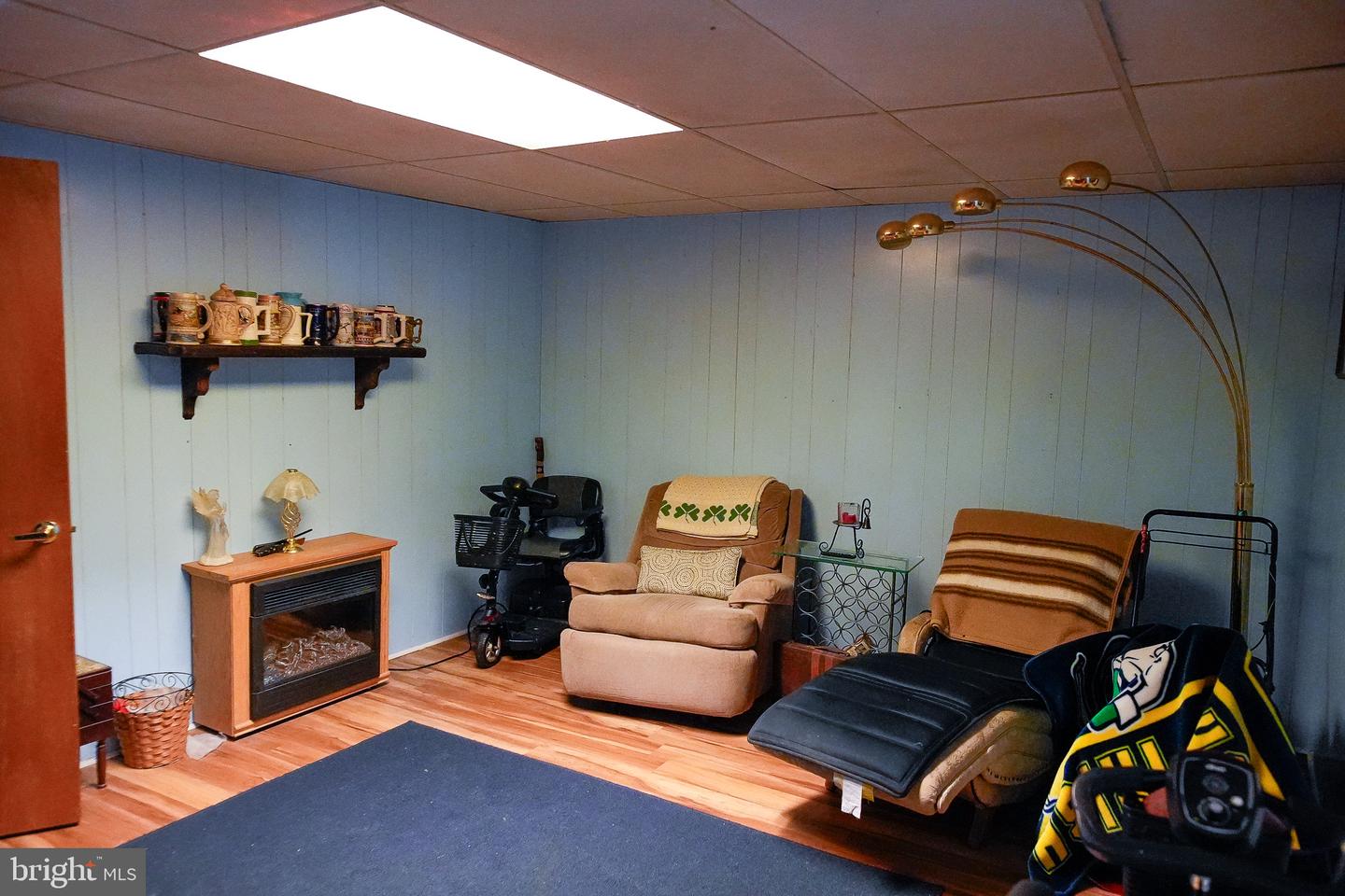 123 Sutcliffe Ln # Property Photo 3