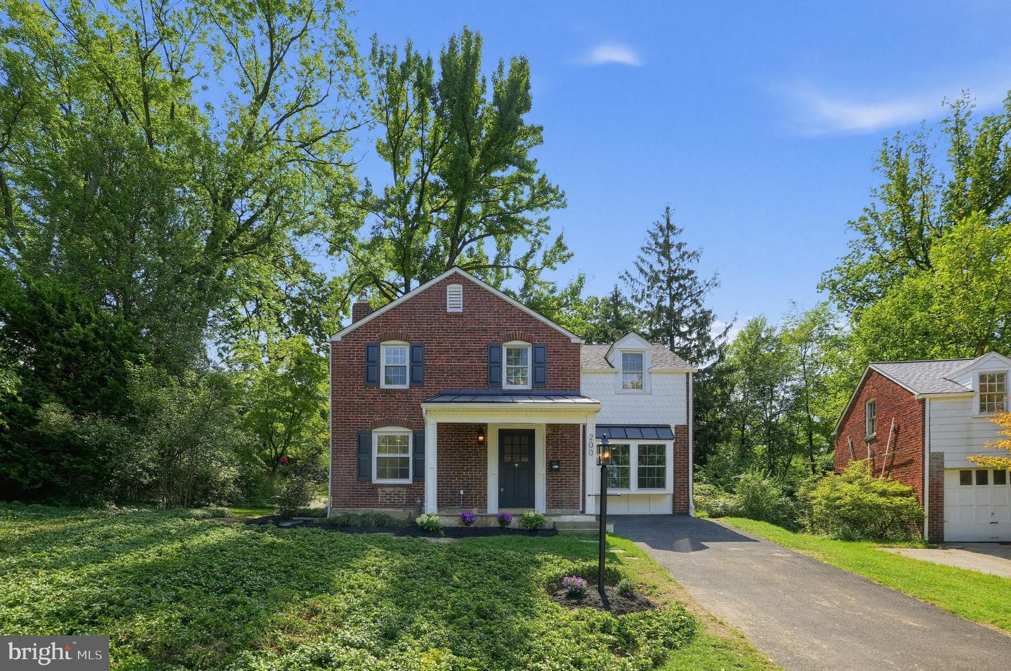 200 Glendalough Rd # Property Photo 1