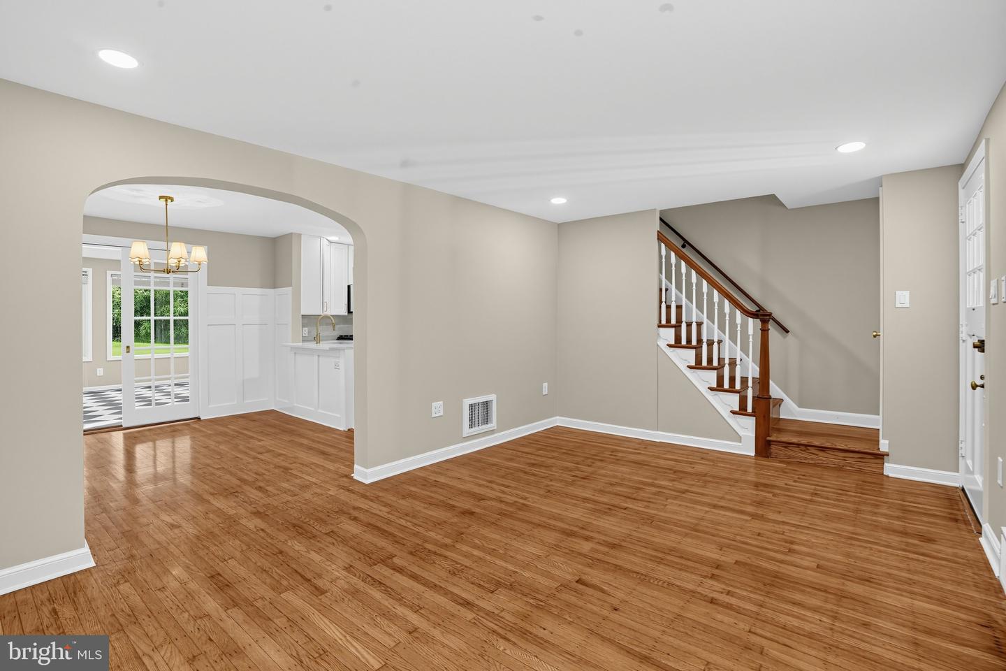 200 Glendalough Rd # Property Photo 7