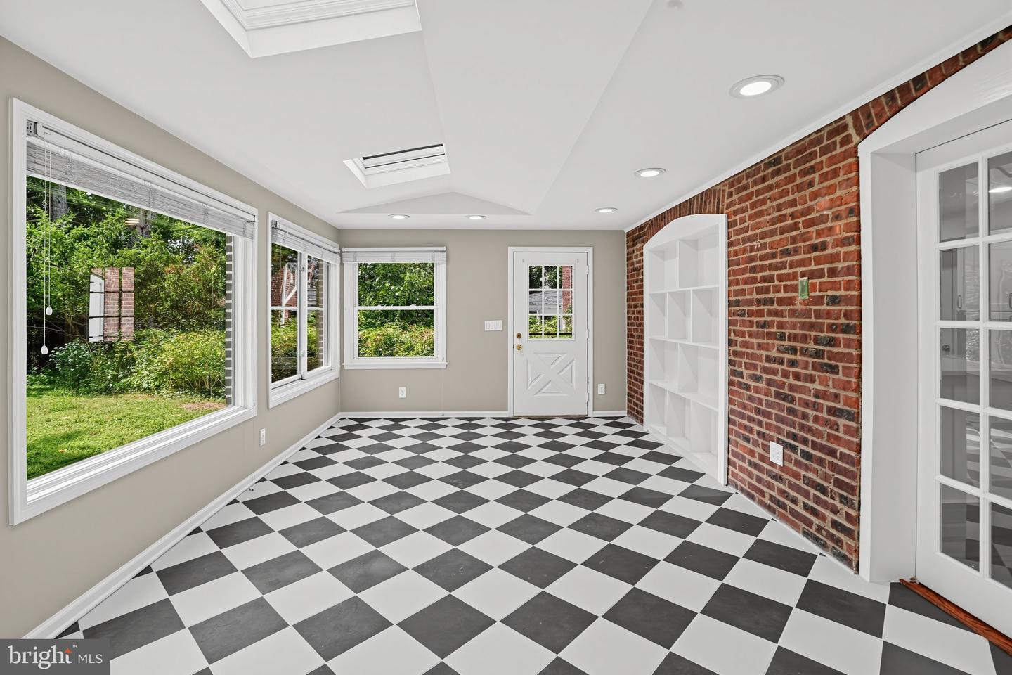 200 Glendalough Rd # Property Photo 20