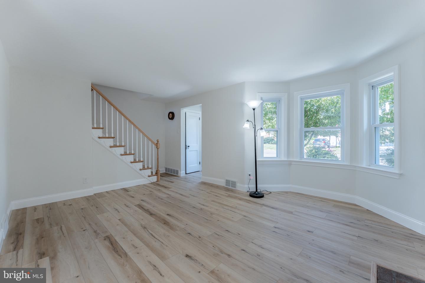 1414 Sunset Dr # Property Photo 2