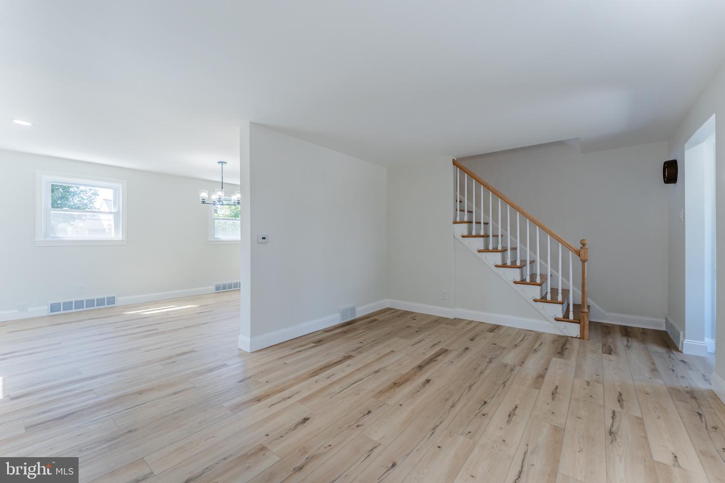 1414 Sunset Dr # Property Photo 7